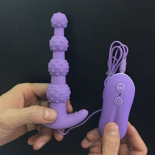 Dụng cụ kích thích hậu môn Anal Beads được thiết kế hình dáng thon gọn về phía trên đầu với 10 tần số rung mạnh mẽ kích thích cho cả nam và nữ thích quan hệ