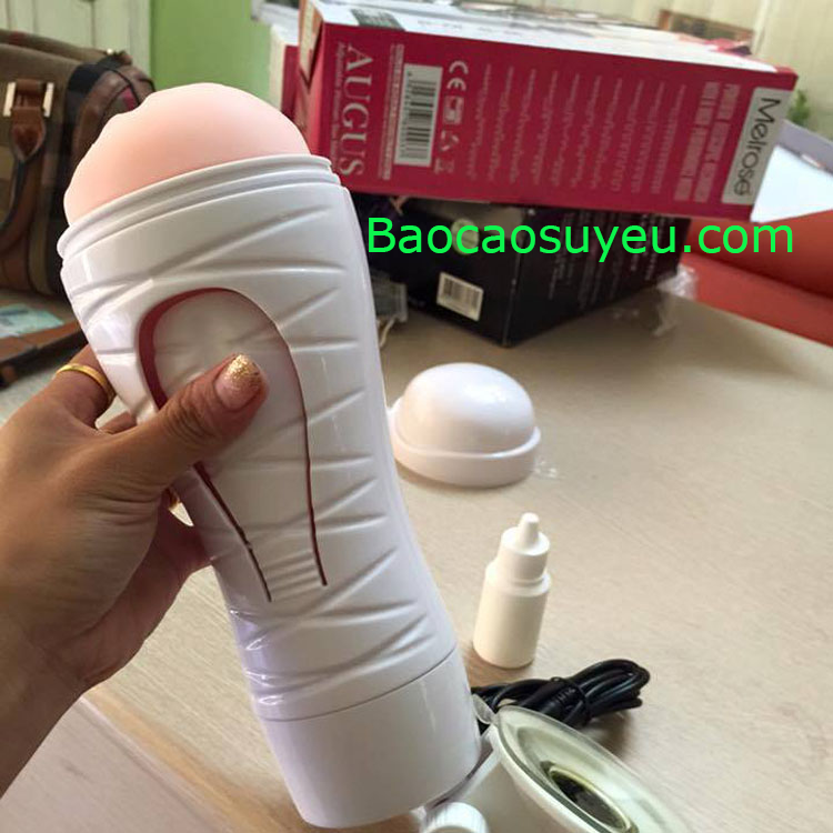 Âm đạo giả cao cấp Crazy Bull Delia được nhiều nam giới yêu thích sử dụng