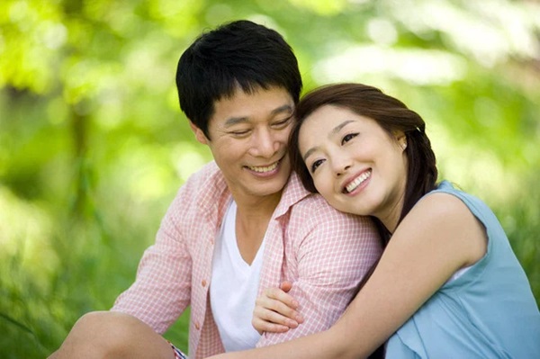 Nữ đòi hỏi làm tình sau khi sử dụng thuốc kick dục cực mạnh Adrop
